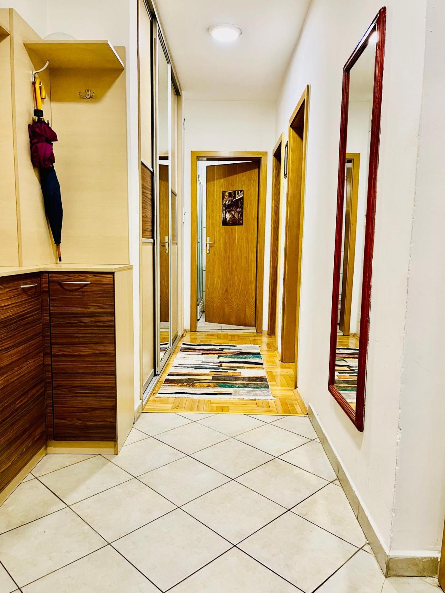 Nancy Apartment Skopje Buitenkant foto