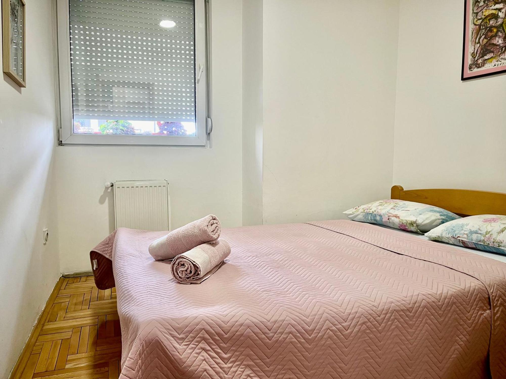 Nancy Apartment Skopje Buitenkant foto